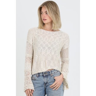 Angie Angie Bell Sleeve Light Weight Pullover (XHQ88)